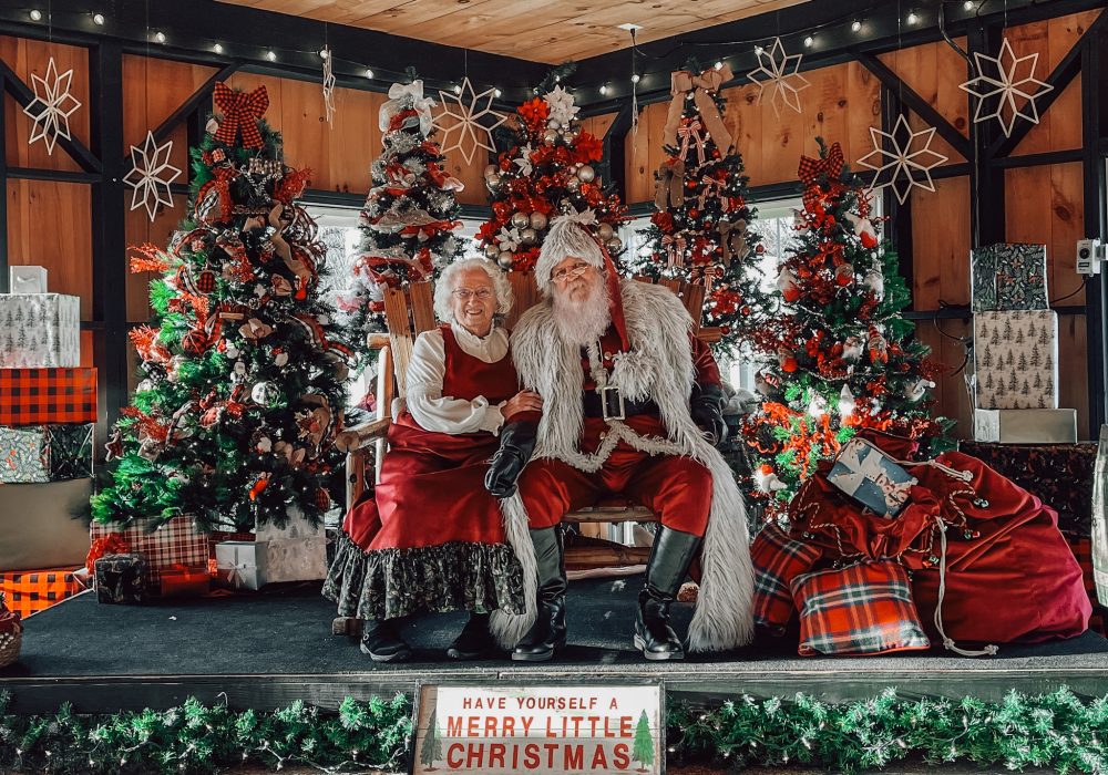 Brunch with Santa at Flying Ace Distillery