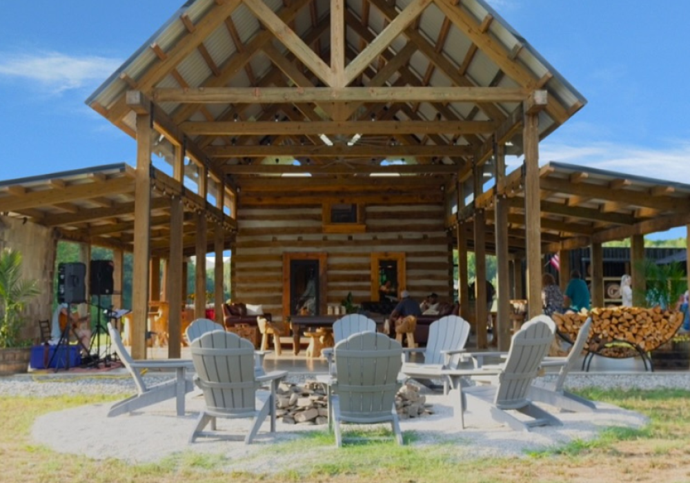 Sandy River Distillery Folk Festival